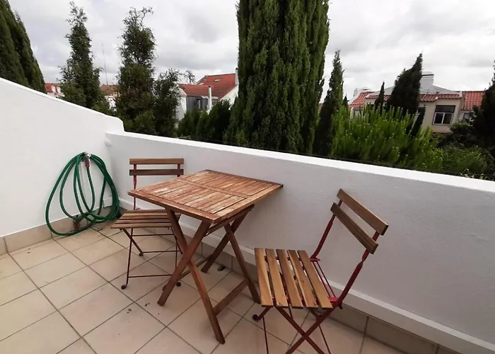 Charming Family In Graca Lisboa