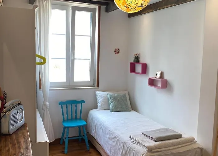 Charming Family In Graca Lisboa