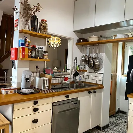 Charming Family In Graca * Лісабон